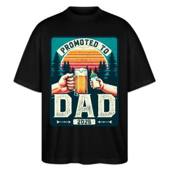 Blivande pappa laddar framtida pappa 2026 - Ekologisk Oversized T-shirt Unisex Stanley/Stella Blaster 2.0 - svart - Fram - Alina (178cm) & Michal (187cm)