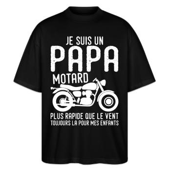 Biker Papa, Motorrad, Vatertagsgeschenk - Stanley/Stella Oversized Unisex Bio T-Shirt Blaster 2.0 - Schwarz - Vorne - Alina (178cm) & Michal (187cm)