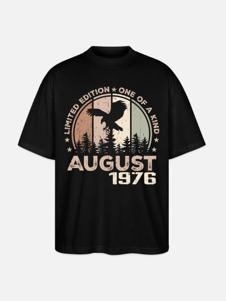 Uforlignelig siden august 1976, 48-års jubilæum - Stanley/Stella Oversize Unisex Øko T-shirt Blaster 2.0 - sort
