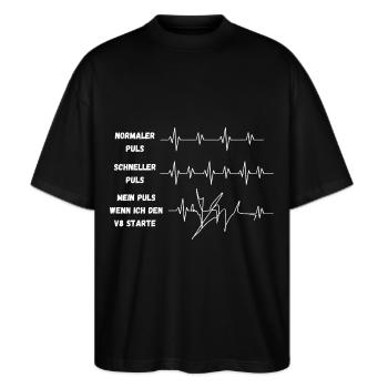 Autoliebhaber Puls - Stanley/Stella Oversized Unisex Bio T-Shirt Blaster 2.0 - Schwarz - Vorne - Alina (178cm) & Michal (187cm)