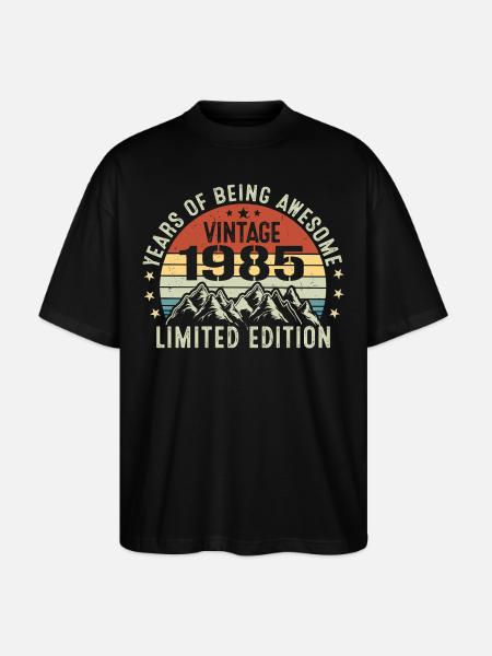Geschenk zur Feier Ihres Geburtsjahres 1985 - Stanley/Stella Oversized Unisex Bio T-Shirt Blaster 2.0 - Schwarz