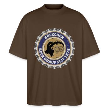 TAPIS DE BIÈRE BOCK DRAUF - T-shirt bio Blaster 2.0 coupe oversize Stanley/Stella Unisexe - marron foncé - Devant - Alina (178cm) & Michal (187cm)