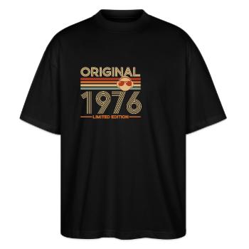 1976 - Stanley/Stella Oversized Unisex Bio T-Shirt Blaster 2.0 - Schwarz - Vorne - Alina (178cm) & Michal (187cm)