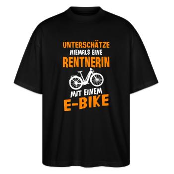 E-Bike Fahrrad Ruhestand Rentnerin - Stanley/Stella Oversized Unisex Bio T-Shirt Blaster 2.0 - Schwarz - Vorne - Alina (178cm) & Michal (187cm)