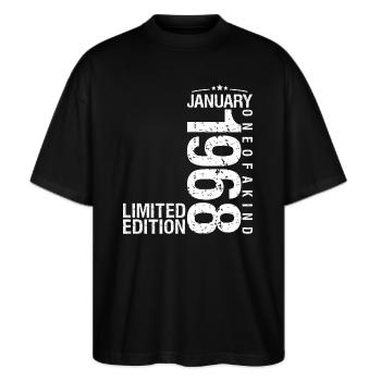 Januar 1968 Januar Jahrestag Januar 1968 - Stanley/Stella Oversized Unisex Bio T-Shirt Blaster 2.0 - Schwarz - Vorne - Alina (178cm) & Michal (187cm)