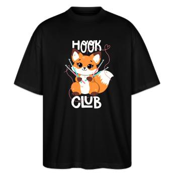 Häkel-Fuchs im Haken-Club - Stanley/Stella Oversized Unisex Bio T-Shirt Blaster 2.0 - Schwarz - Vorne - Alina (178cm) & Michal (187cm)