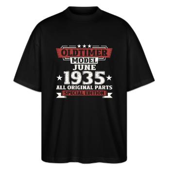 Oldtimer Juni 1935 Jahrgang 1935 Geburtstag 1935 - Stanley/Stella Oversized Unisex Bio T-Shirt Blaster 2.0 - Schwarz - Vorne - Alina (178cm) & Michal (187cm)