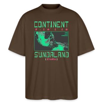 Ancienne carte Continent Sundanese Graphique - T-shirt bio Blaster 2.0 coupe oversize Stanley/Stella Unisexe - marron foncé - Devant - Alina (178cm) & Michal (187cm)