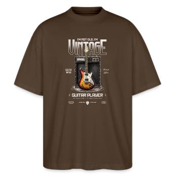 I'm Not Old I'm Vintage Retro 1970 Guitar Player - Stanley/Stella Oversized Unisex Organic T-shirt Blaster 2.0 - mocha - Front - Alina (178cm) & Michal (187cm)