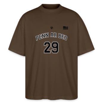 penn_ar_bed2 - Stanley/Stella Oversized Unisex Organic T-shirt Blaster 2.0 - mocha - Front - Alina (178cm) & Michal (187cm)