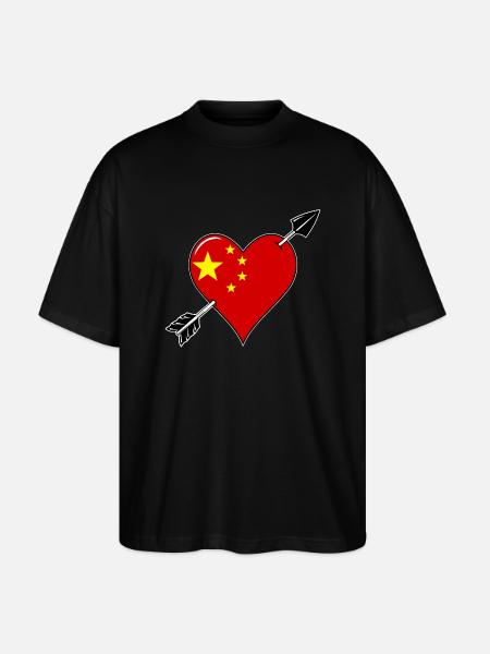 Kina flag hjerte i kærlighed - Stanley/Stella Oversize Unisex Øko T-shirt Blaster 2.0 - sort