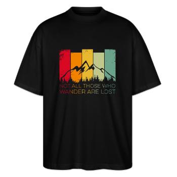 Not all those who wander are lost - Stanley/Stella Oversized Unisex Bio T-Shirt Blaster 2.0 - Schwarz - Vorne - Alina (178cm) & Michal (187cm)