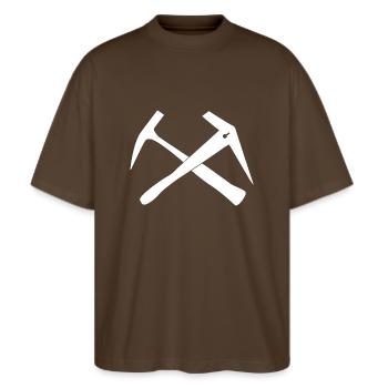 Roofer Power: Style for professionals - Stanley/Stella Oversized Unisex Organic T-shirt Blaster 2.0 - mocha - Front - Alina (178cm) & Michal (187cm)
