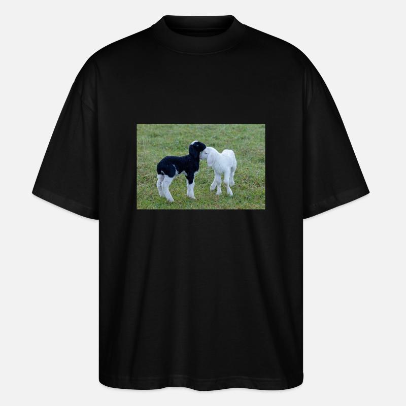 Lämmer schwarz weiss - Stanley/Stella Oversized Unisex Bio T-Shirt Blaster 2.0 - Schwarz