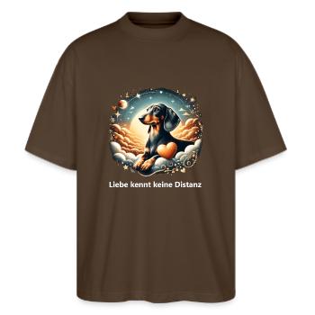 Rainbow Bridge Grief Management Dachshund - Stanley/Stella Oversized Unisex Organic T-shirt Blaster 2.0 - mocha - Front - Alina (178cm) & Michal (187cm)