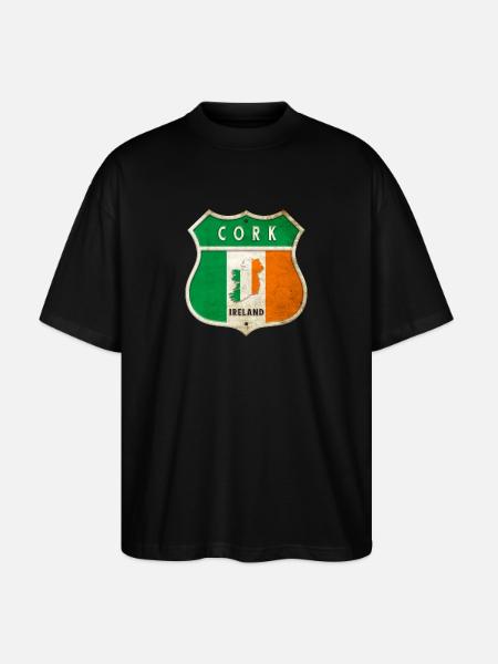 Cork Ierland Wapenschild Vlaggen Ontwerp - Stanley/Stella Uniseks oversized bio T-shirt Blaster 2.0 - zwart