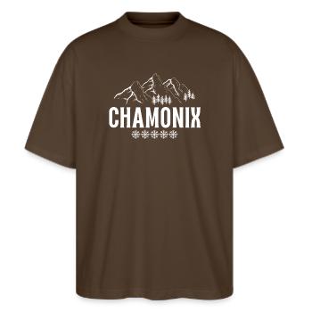 Chamonix, station de ski, skier - T-shirt bio Blaster 2.0 coupe oversize Stanley/Stella Unisexe - marron foncé - Devant - Alina (178cm) & Michal (187cm)