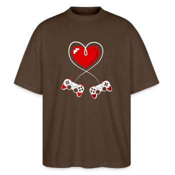 video games, gamer, game console - Stanley/Stella Oversized Unisex Organic T-shirt Blaster 2.0 - mocha - Front - Alina (178cm) & Michal (187cm)