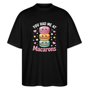 Macaron French Desserts - Stanley/Stella Oversized Unisex Organic T-shirt Blaster 2.0 - black - Front - Alina (178cm) & Michal (187cm)