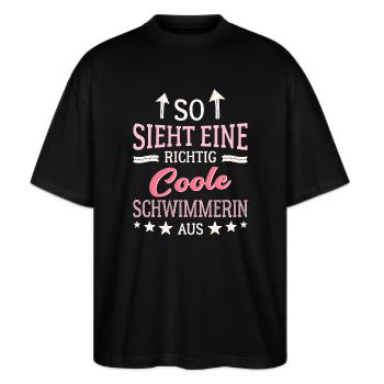 So sieht eine richtig coole Schwimmerin aus  - Stanley/Stella Oversized Unisex Bio T-Shirt Blaster 2.0 - Schwarz - Vorne - Alina (178cm) & Michal (187cm)