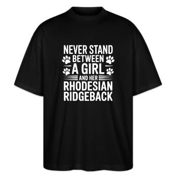 Rhodesian Ridgeback Sprüche Lustiges Hund Geschenk - Stanley/Stella Oversized Unisex Bio T-Shirt Blaster 2.0 - Schwarz - Vorne - Alina (178cm) & Michal (187cm)