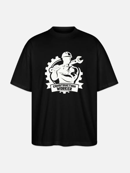 Strong construction worker with gears - Stanley/Stella Oversized Unisex Organic T-shirt Blaster 2.0 - black