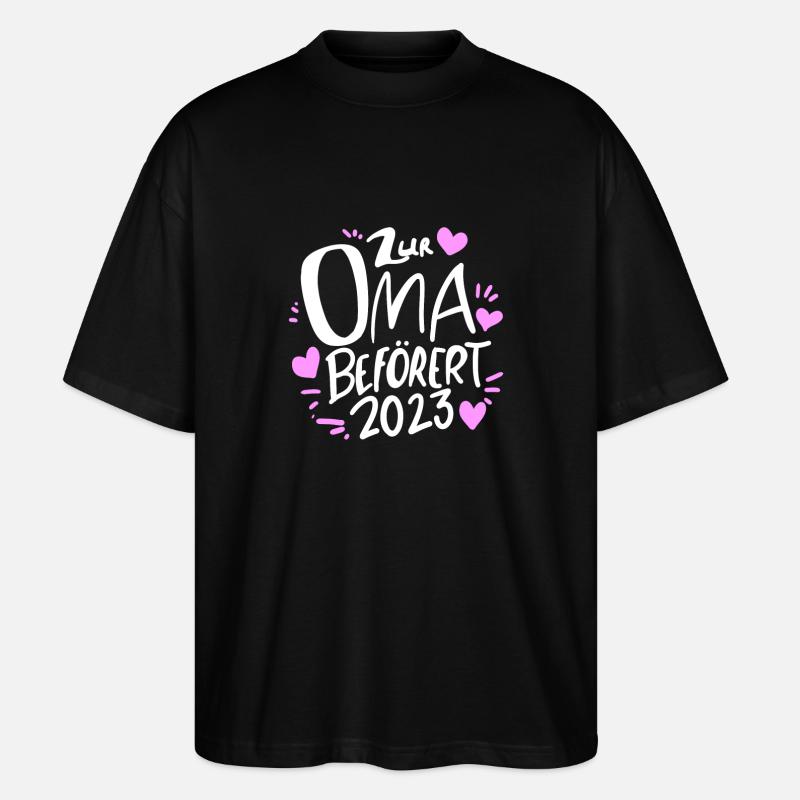 Oma 2023 - Werdende Oma - Stanley/Stella Oversized Unisex Bio T-Shirt Blaster 2.0 - Schwarz