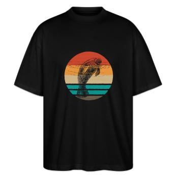Seekuh - Stanley/Stella Oversized Unisex Bio T-Shirt Blaster 2.0 - Schwarz - Vorne - Alina (178cm) & Michal (187cm)