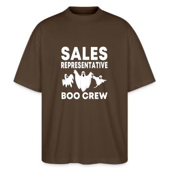Sales Representative Boo Crew Halloween - Stanley/Stella Oversized Unisex Organic T-shirt Blaster 2.0 - mocha - Front - Alina (178cm) & Michal (187cm)
