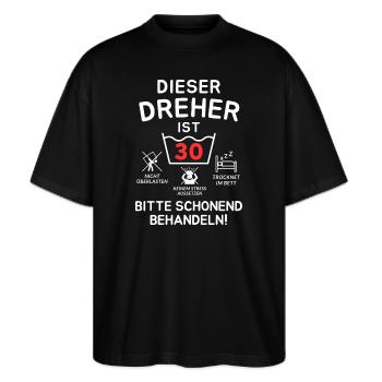 Dieser Dreher ist 30. Schonend behandeln - Stanley/Stella Oversized Unisex Bio T-Shirt Blaster 2.0 - Schwarz - Vorne - Alina (178cm) & Michal (187cm)