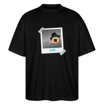 1976 - ein Foto von mir bei der Zeugung - Stanley/Stella Oversized Unisex Bio T-Shirt Blaster 2.0 - Schwarz - Vorne - Alina (178cm) & Michal (187cm)