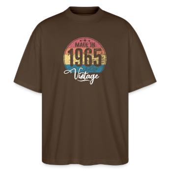 Millésime Fabriqué en 1965 Année de naissance 1965 Anniversaire - T-shirt bio Blaster 2.0 coupe oversize Stanley/Stella Unisexe - marron foncé - Devant - Alina (178cm) & Michal (187cm)
