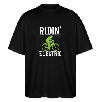Elektrofahrrad Radfahren Biker E-Bike - Stanley/Stella Oversized Unisex Bio T-Shirt Blaster 2.0 - Schwarz - Vorne - Alina (178cm) & Michal (187cm)