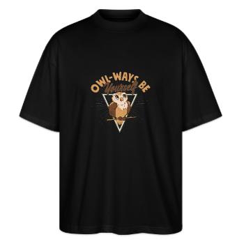Owl-ways Be Yourself Night Owls Nocturnal Bird - Stanley/Stella Oversized Unisex Bio T-Shirt Blaster 2.0 - Schwarz - Vorne - Alina (178cm) & Michal (187cm)