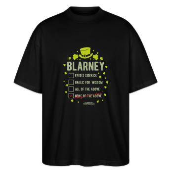 St. Patrick's Day T Shirt Blarney Pub Quiz - Stanley/Stella Oversized Unisex Bio T-Shirt Blaster 2.0 - Schwarz - Vorne - Alina (178cm) & Michal (187cm)
