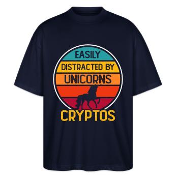 Crypto Crypto-monnaie Licorne - T-shirt bio Blaster 2.0 coupe oversize Stanley/Stella Unisexe - marine - Devant - Alina (178cm) & Michal (187cm)