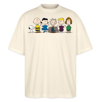 Peanuts Snoopy Und Seine Freunde - Stanley/Stella Oversized Unisex Bio T-Shirt Blaster 2.0 - Natur - Vorne - Alina (178cm) & Michal (187cm)