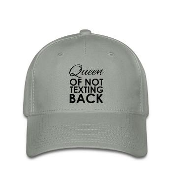 QUEEN of not texting back - Prinzessin Smartphone - Flexfit Cap - Grüngrau - Vorne