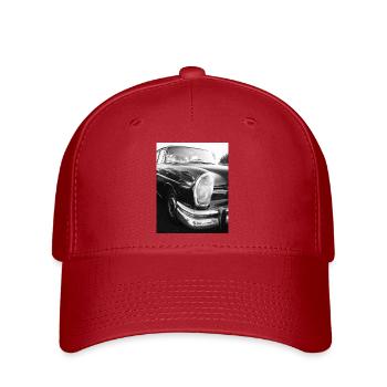 Oldtimer-Automobil in Schwarz-Weiß - Flexfit Cap - Rot - Vorne