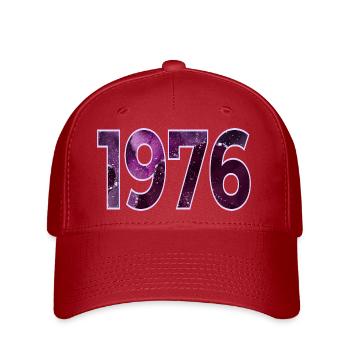 Année numéro 50. Anniversaire 1976 - Casquette Flexfit - rouge - Devant