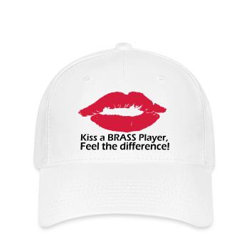 Kiss a brass player - Flexfit Cap - white - Front