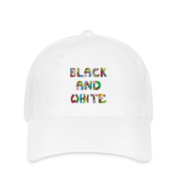 Noir et blanc mais en couleur - Casquette Flexfit - blanc - Devant