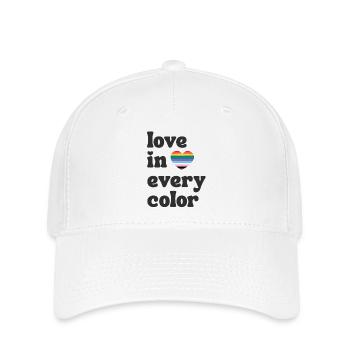 Love in every Color Pride LGBTQIA Regenbogen Herz - Flexfit Cap - Weiß - Vorne