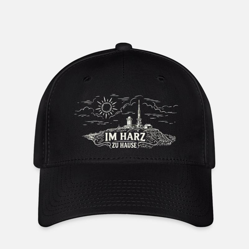 Im Harz zu Hause Berglandschaft Logo - Flexfit Cap - Schwarz