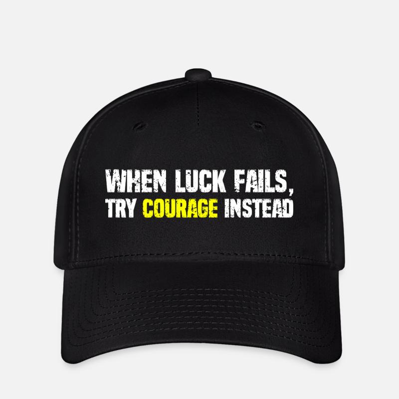 Courage Over Luck Typographie - Casquette Flexfit - noir