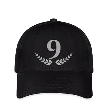 9 - Flexfit Cap - Schwarz - Vorne