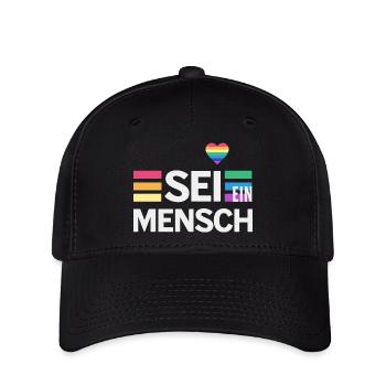 SEI EIN MENSCH - Statement für mehr Menschlichkeit - Flexfit Cap - Schwarz - Vorne