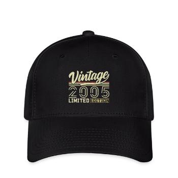 Legend since 2005 Born 2005 Birthday 19 years old - Flexfit Cap - black - Front