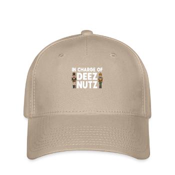 Nussknacker – In Charge Of Deez Nuts - Flexfit Cap - Khaki - Vorne