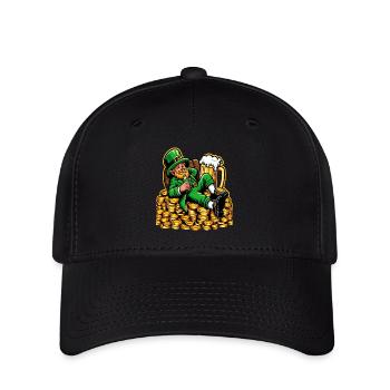 Entspannter Leprechaun (Irischer Kobold) - Flexfit Cap - Schwarz - Vorne